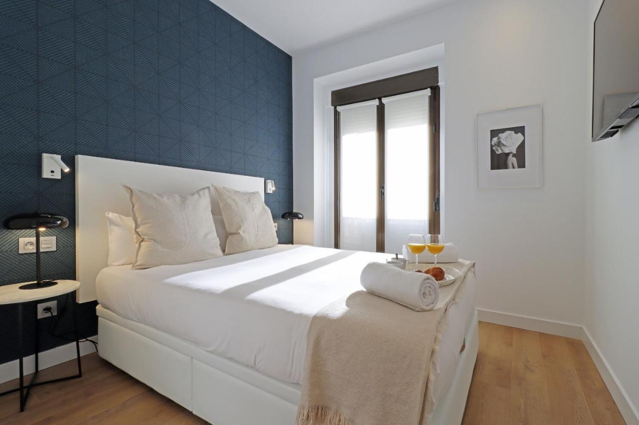 Reina Sofia Boutique II Apartment Madrid Exterior photo