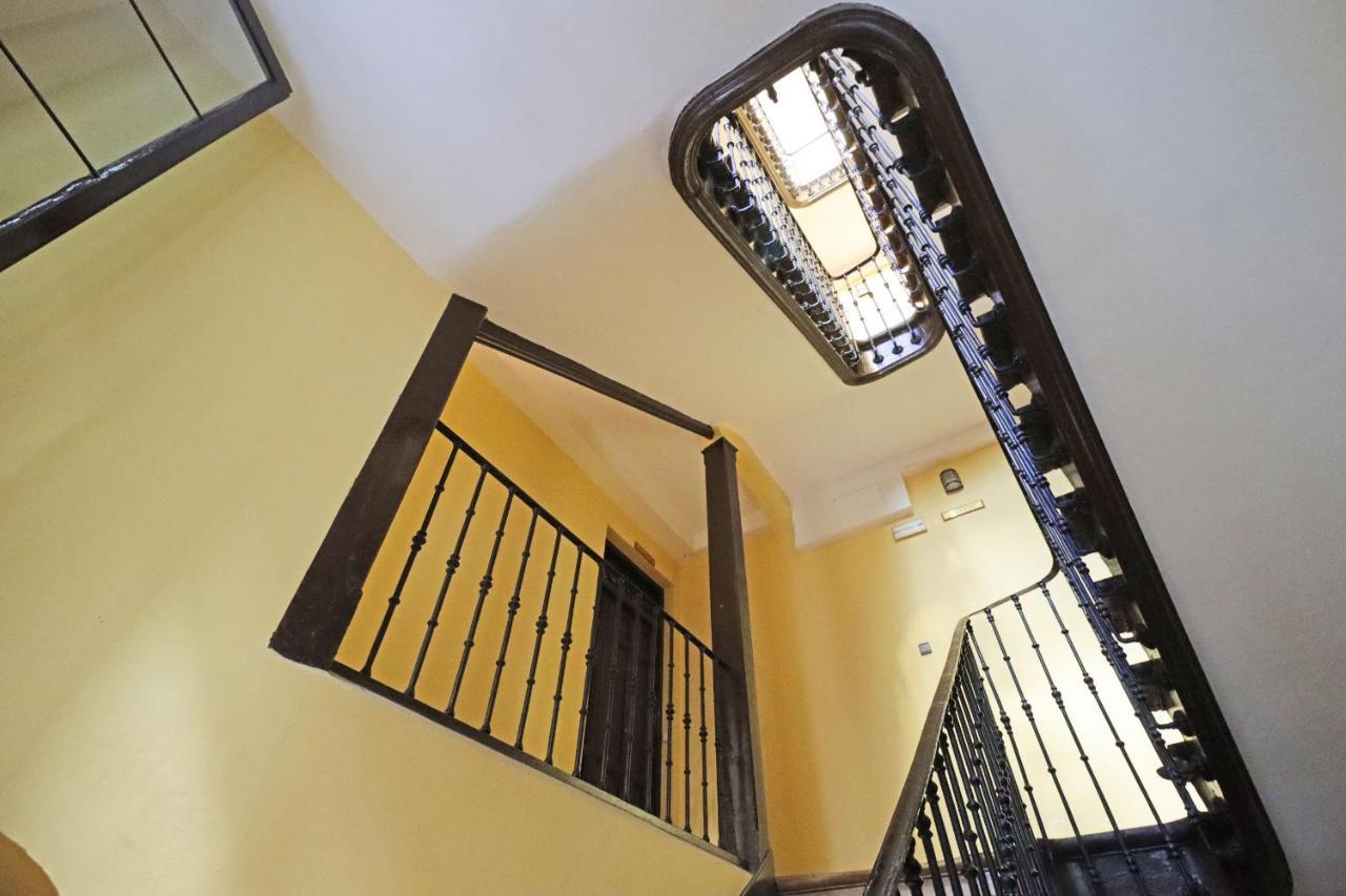 Reina Sofia Boutique II Apartment Madrid Exterior photo